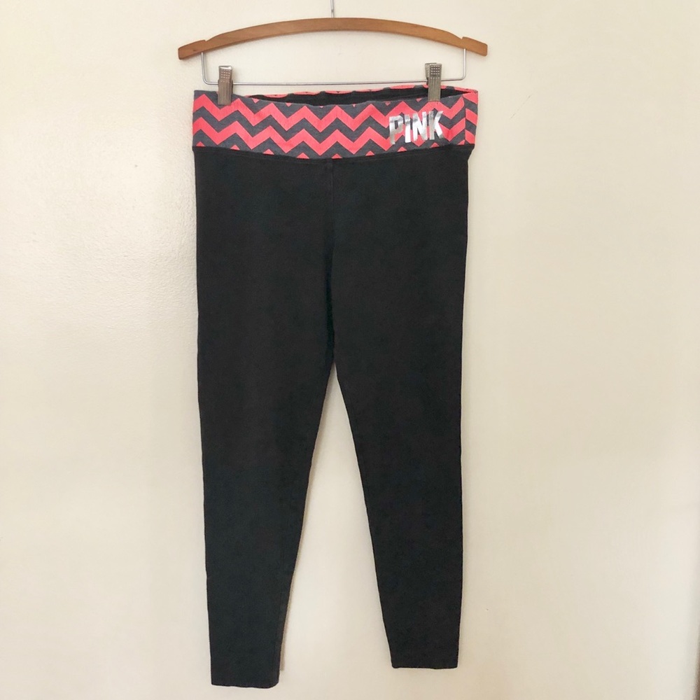 Victoria Secret PINK chevron pattern legging